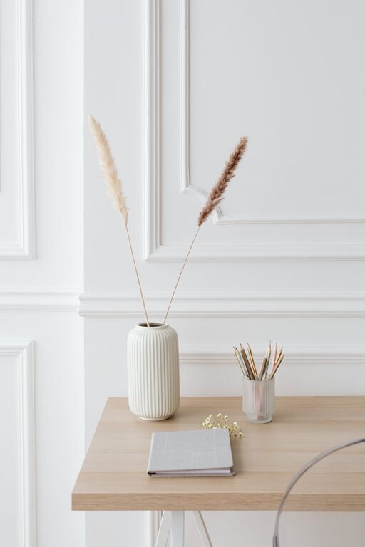 Simple Ways to Personalize Your Workspace for Better Productivity